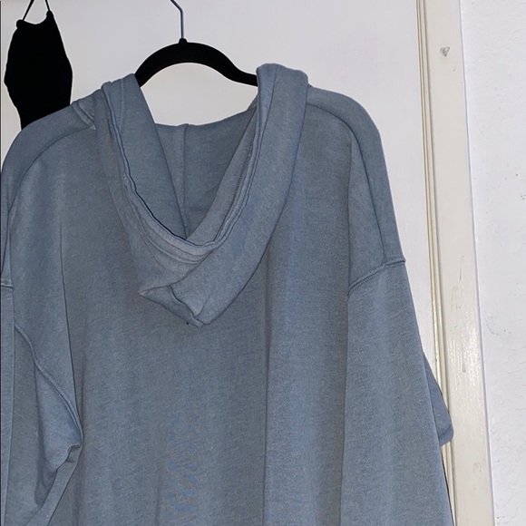 Oversized Hoodie - Picture 3 of 3